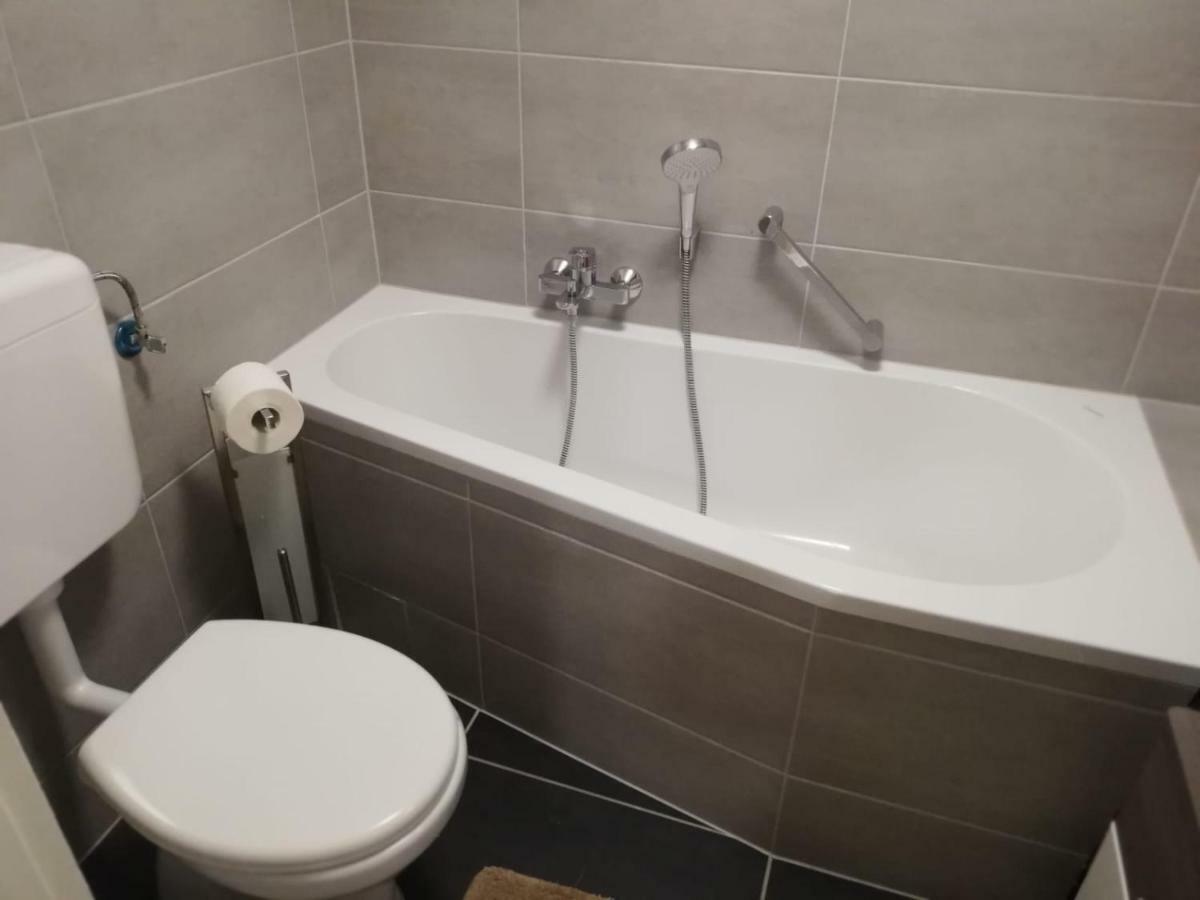 Moscow Areal Suite Baden-Baden Buitenkant foto